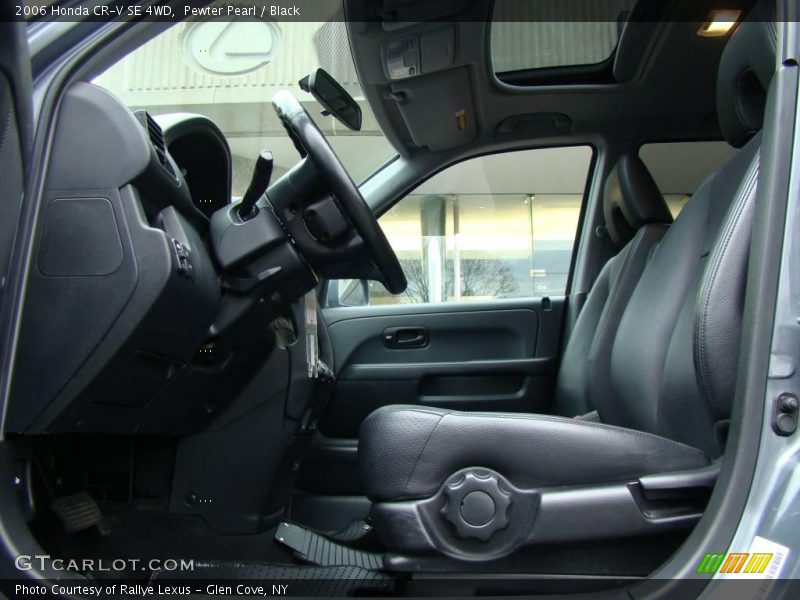 Pewter Pearl / Black 2006 Honda CR-V SE 4WD