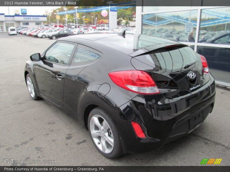 Ultra Black / Black 2013 Hyundai Veloster