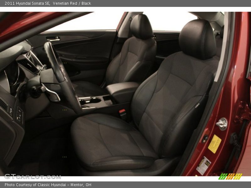Venetian Red / Black 2011 Hyundai Sonata SE