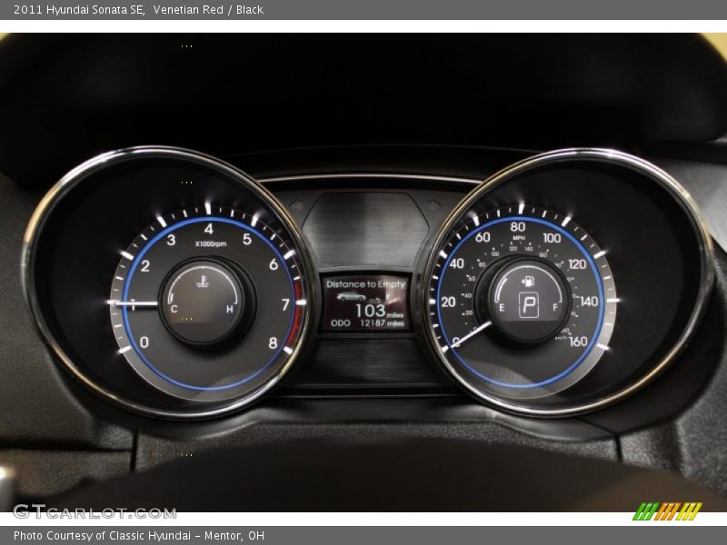 Venetian Red / Black 2011 Hyundai Sonata SE