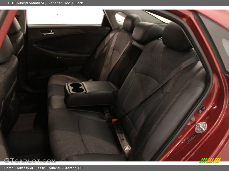 Venetian Red / Black 2011 Hyundai Sonata SE