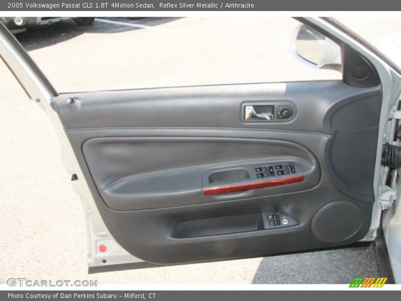 Reflex Silver Metallic / Anthracite 2005 Volkswagen Passat GLS 1.8T 4Motion Sedan