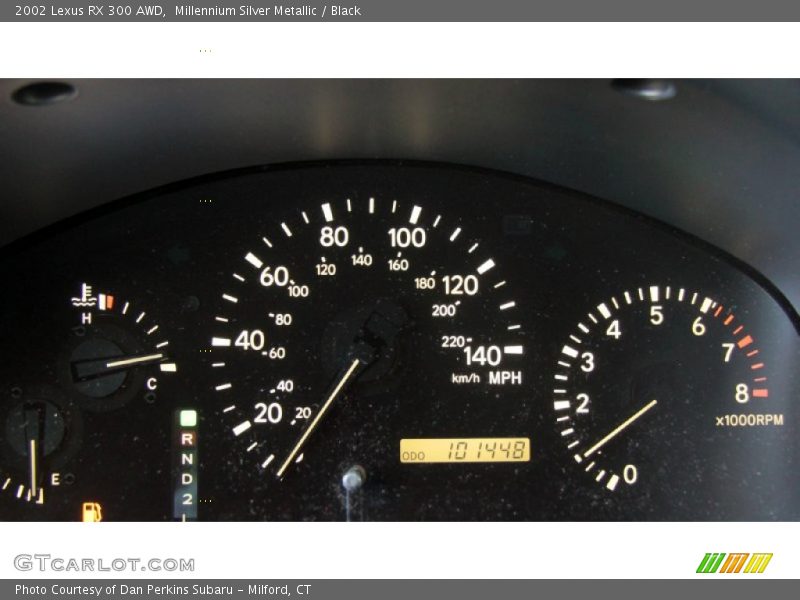Millennium Silver Metallic / Black 2002 Lexus RX 300 AWD