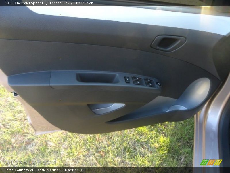 Techno Pink / Silver/Silver 2013 Chevrolet Spark LT