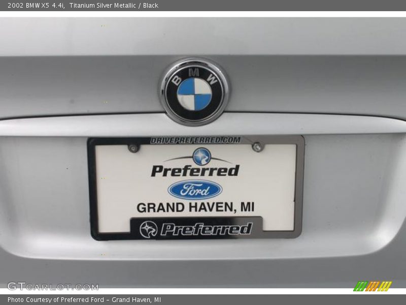 Titanium Silver Metallic / Black 2002 BMW X5 4.4i