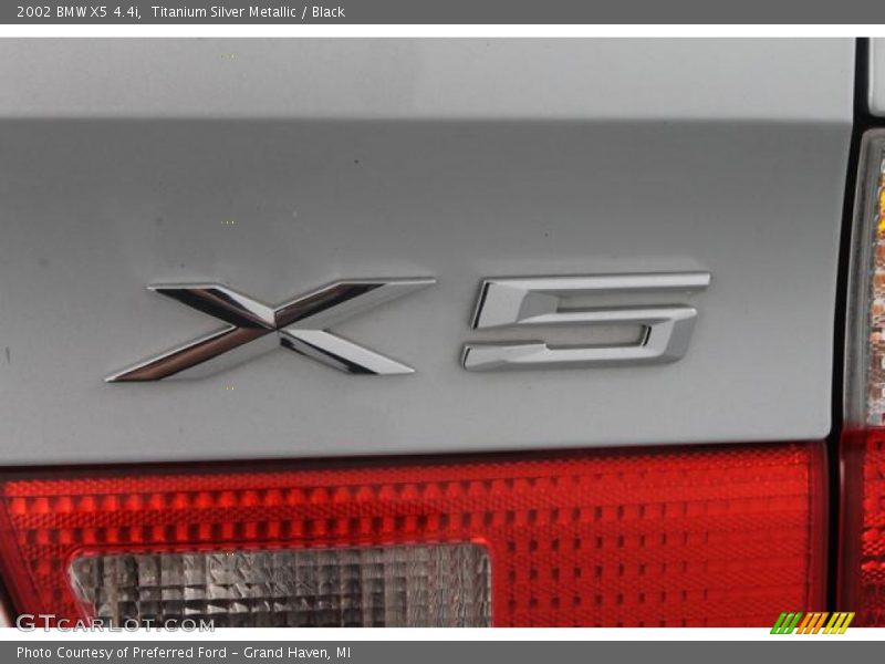 Titanium Silver Metallic / Black 2002 BMW X5 4.4i