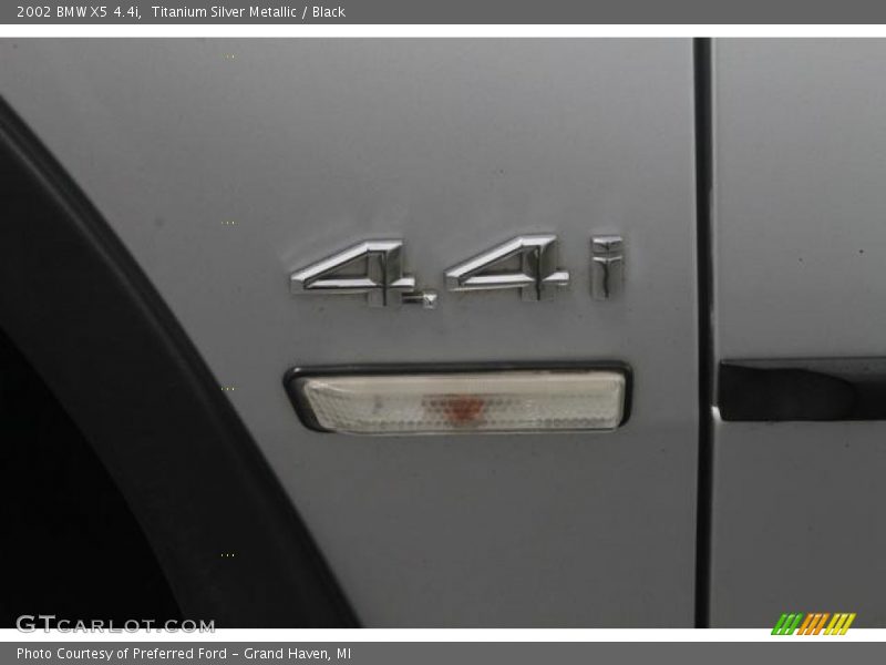 Titanium Silver Metallic / Black 2002 BMW X5 4.4i