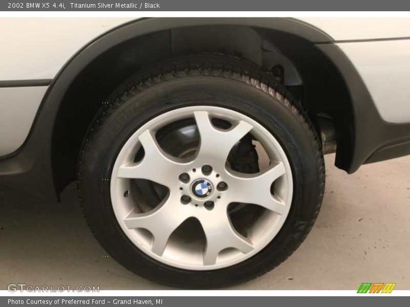 Titanium Silver Metallic / Black 2002 BMW X5 4.4i