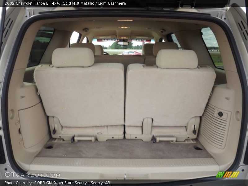 Gold Mist Metallic / Light Cashmere 2009 Chevrolet Tahoe LT 4x4
