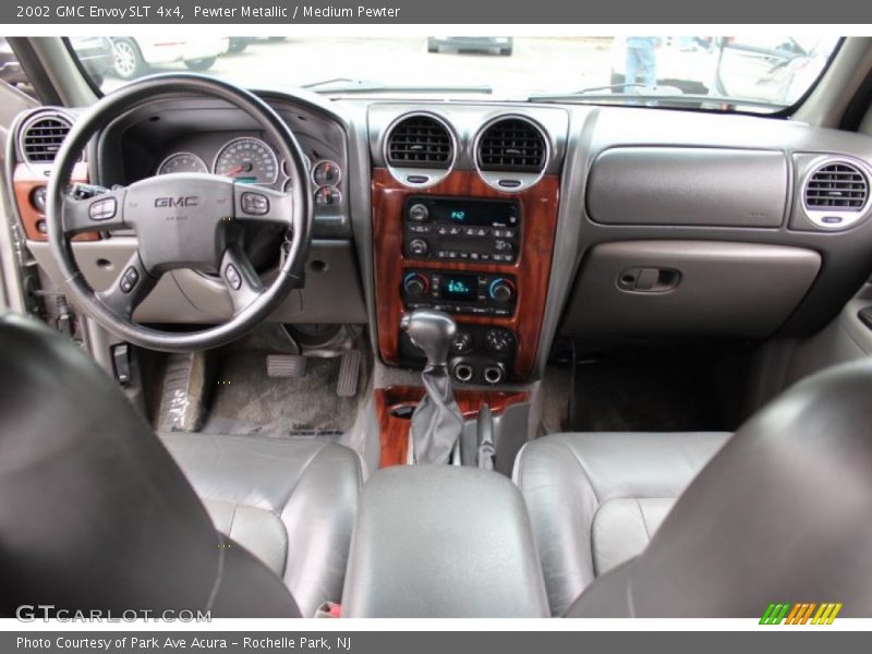 Dashboard of 2002 Envoy SLT 4x4