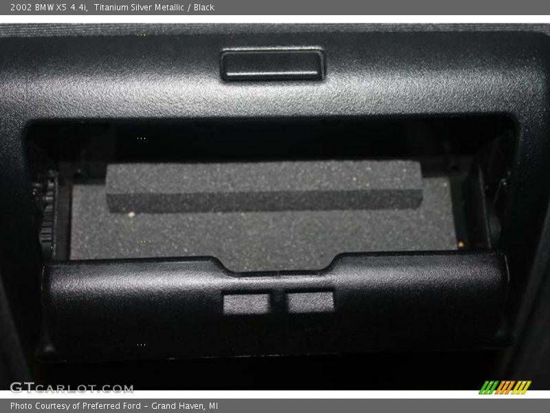 Titanium Silver Metallic / Black 2002 BMW X5 4.4i