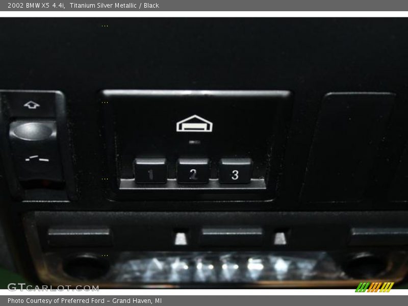 Titanium Silver Metallic / Black 2002 BMW X5 4.4i