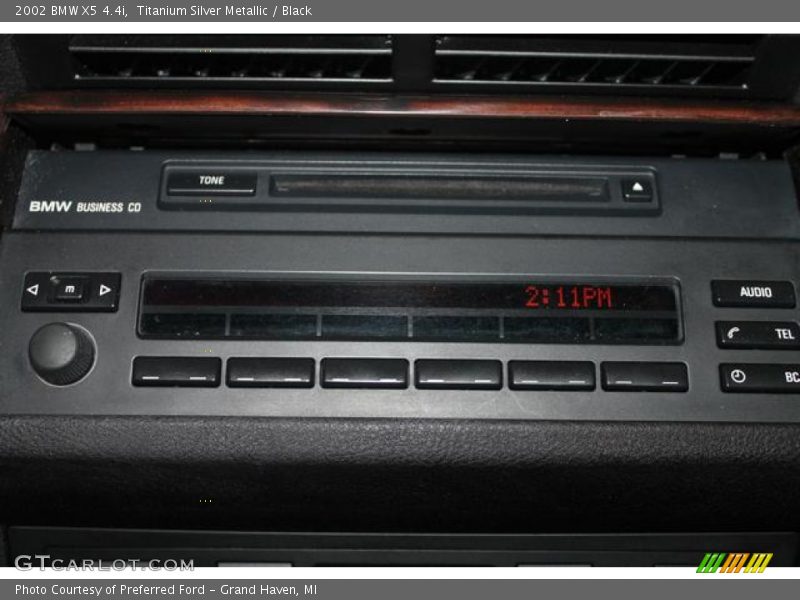 Titanium Silver Metallic / Black 2002 BMW X5 4.4i