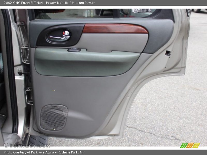 Pewter Metallic / Medium Pewter 2002 GMC Envoy SLT 4x4