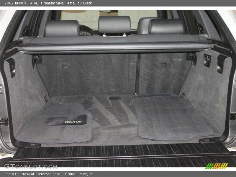 Titanium Silver Metallic / Black 2002 BMW X5 4.4i