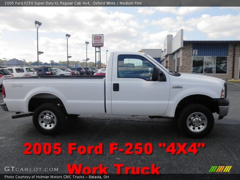 Oxford White / Medium Flint 2005 Ford F250 Super Duty XL Regular Cab 4x4
