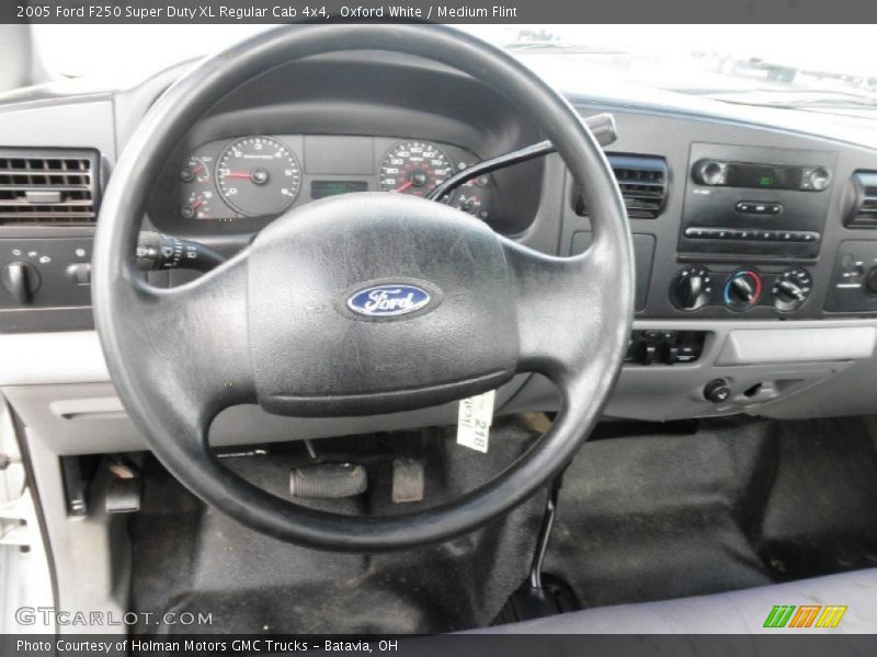  2005 F250 Super Duty XL Regular Cab 4x4 Steering Wheel