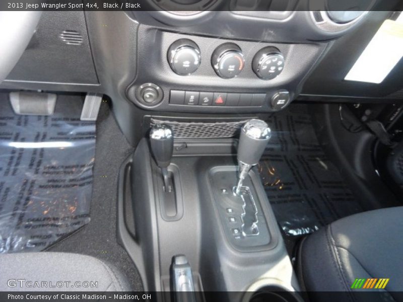 Black / Black 2013 Jeep Wrangler Sport 4x4