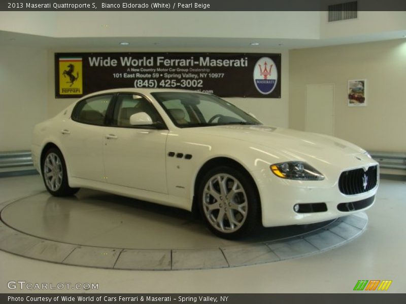 Bianco Eldorado (White) / Pearl Beige 2013 Maserati Quattroporte S