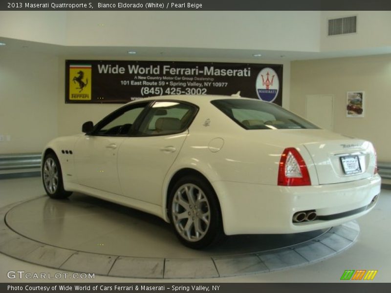 Bianco Eldorado (White) / Pearl Beige 2013 Maserati Quattroporte S