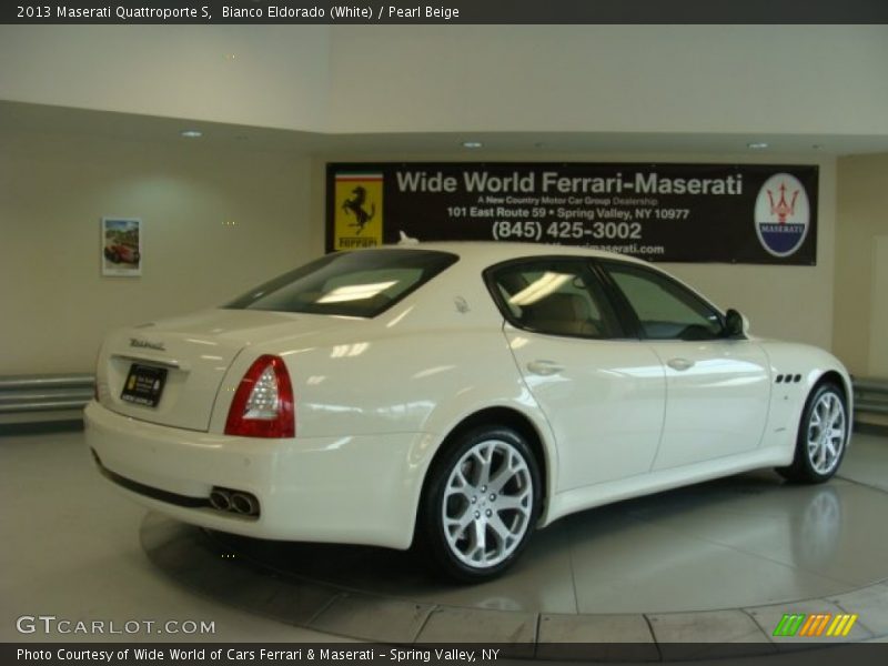 Bianco Eldorado (White) / Pearl Beige 2013 Maserati Quattroporte S