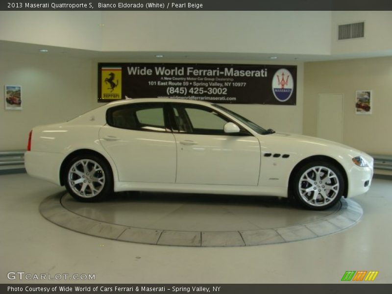 Bianco Eldorado (White) / Pearl Beige 2013 Maserati Quattroporte S