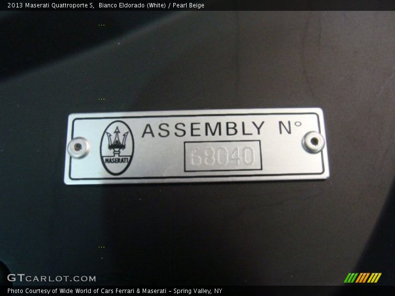 Bianco Eldorado (White) / Pearl Beige 2013 Maserati Quattroporte S