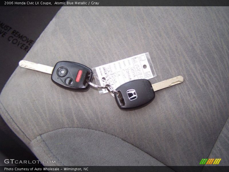 Atomic Blue Metallic / Gray 2006 Honda Civic LX Coupe