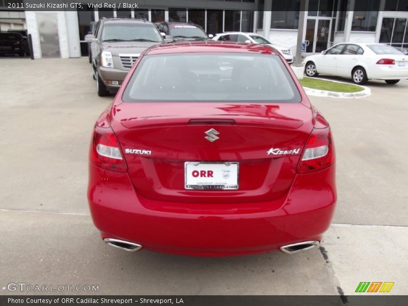 Vivid Red / Black 2011 Suzuki Kizashi GTS