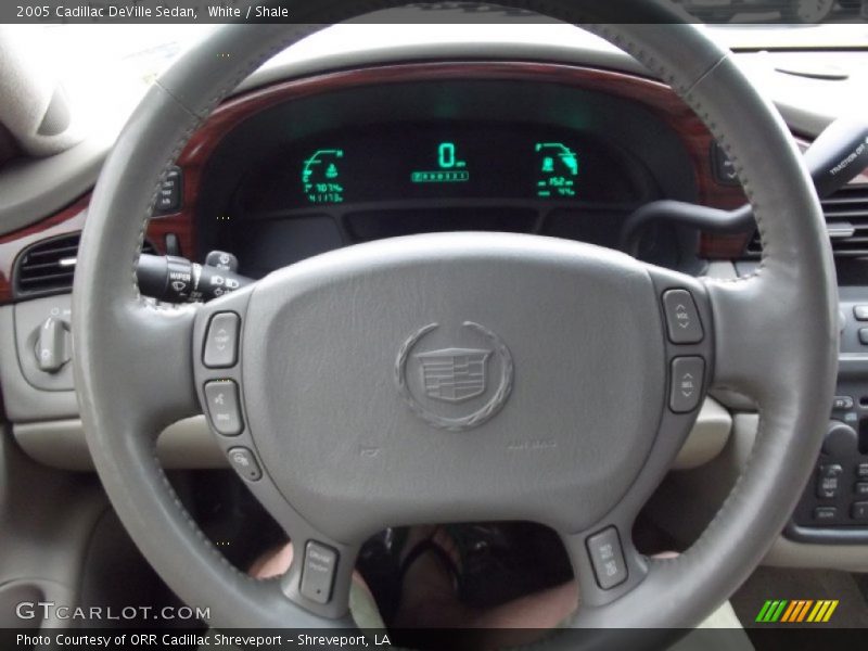 White / Shale 2005 Cadillac DeVille Sedan