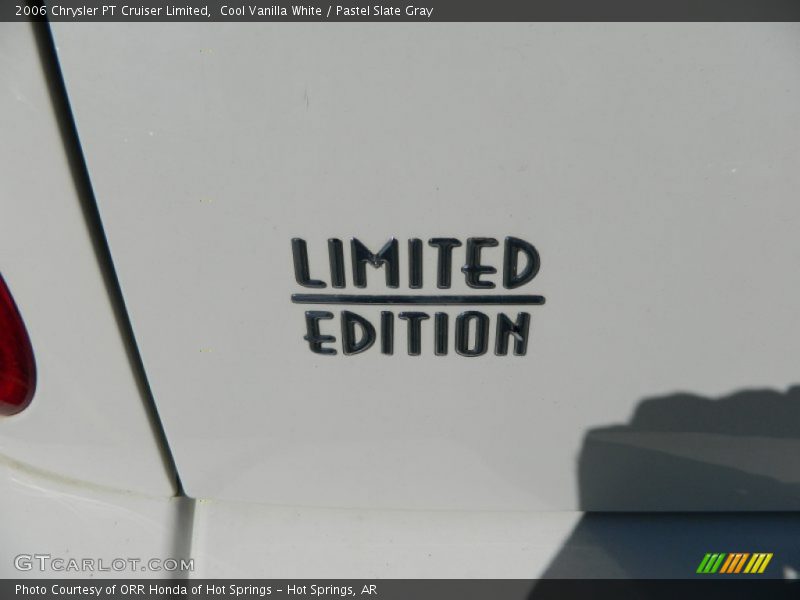 Cool Vanilla White / Pastel Slate Gray 2006 Chrysler PT Cruiser Limited