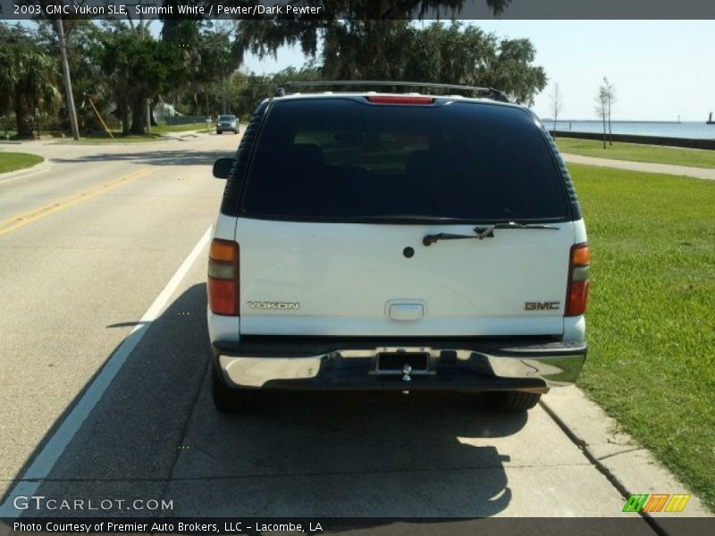 Summit White / Pewter/Dark Pewter 2003 GMC Yukon SLE