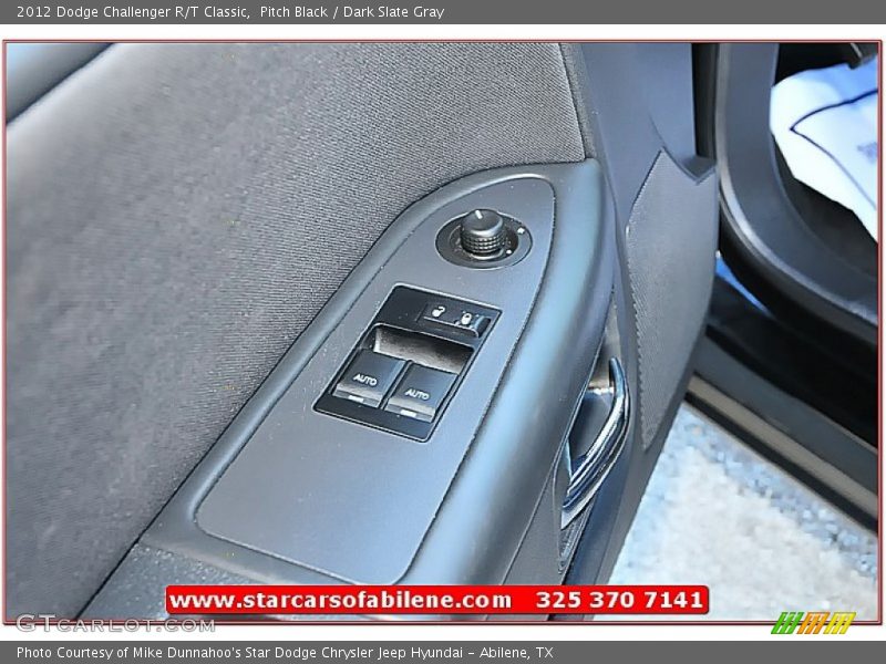 Pitch Black / Dark Slate Gray 2012 Dodge Challenger R/T Classic