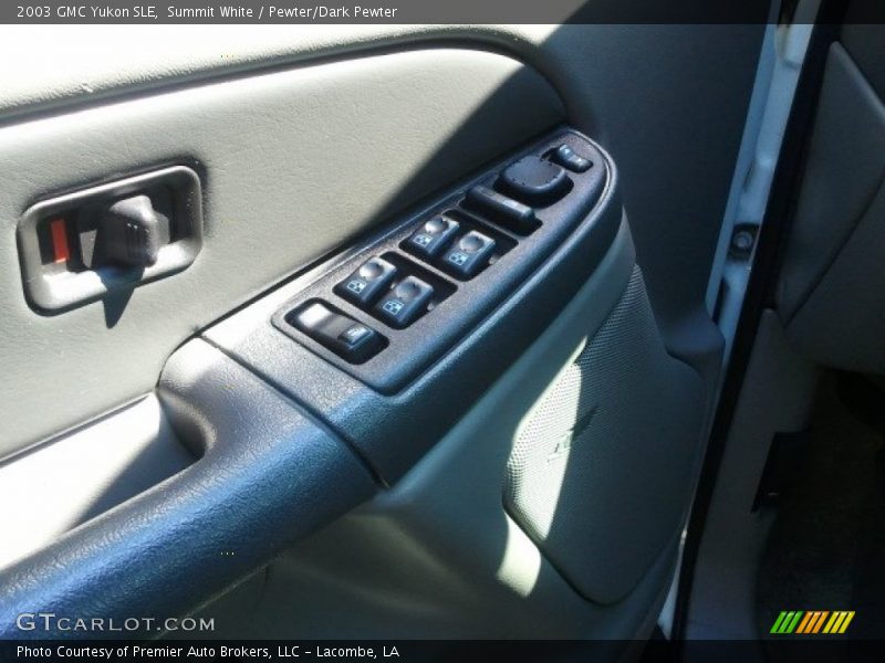 Summit White / Pewter/Dark Pewter 2003 GMC Yukon SLE