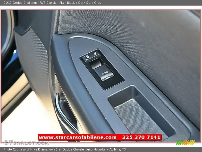 Pitch Black / Dark Slate Gray 2012 Dodge Challenger R/T Classic