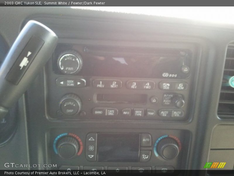 Summit White / Pewter/Dark Pewter 2003 GMC Yukon SLE