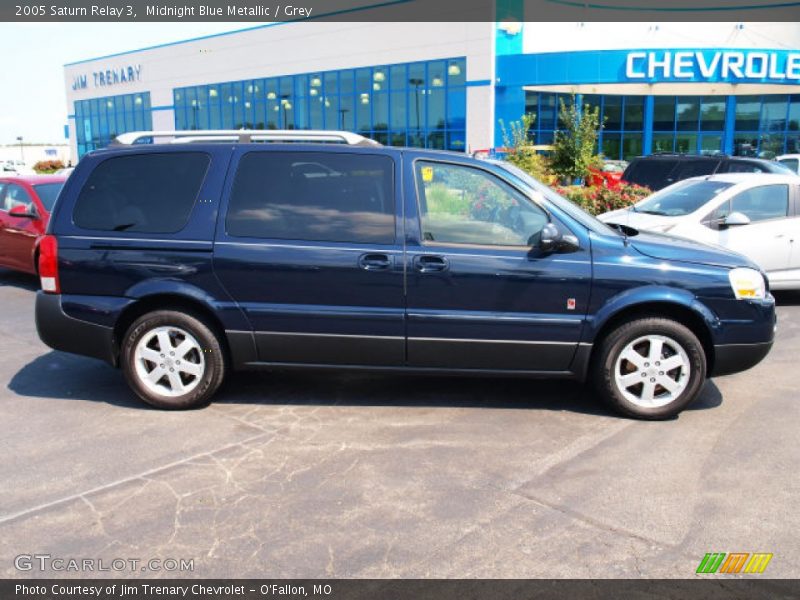 Midnight Blue Metallic / Grey 2005 Saturn Relay 3