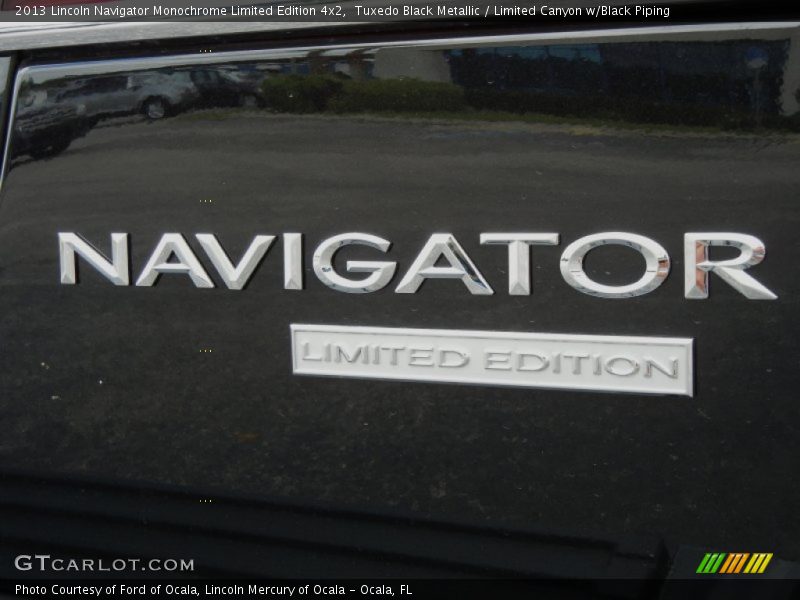 Tuxedo Black Metallic / Limited Canyon w/Black Piping 2013 Lincoln Navigator Monochrome Limited Edition 4x2