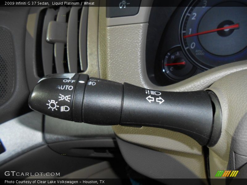 Liquid Platinum / Wheat 2009 Infiniti G 37 Sedan