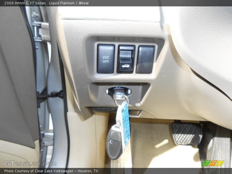 Liquid Platinum / Wheat 2009 Infiniti G 37 Sedan