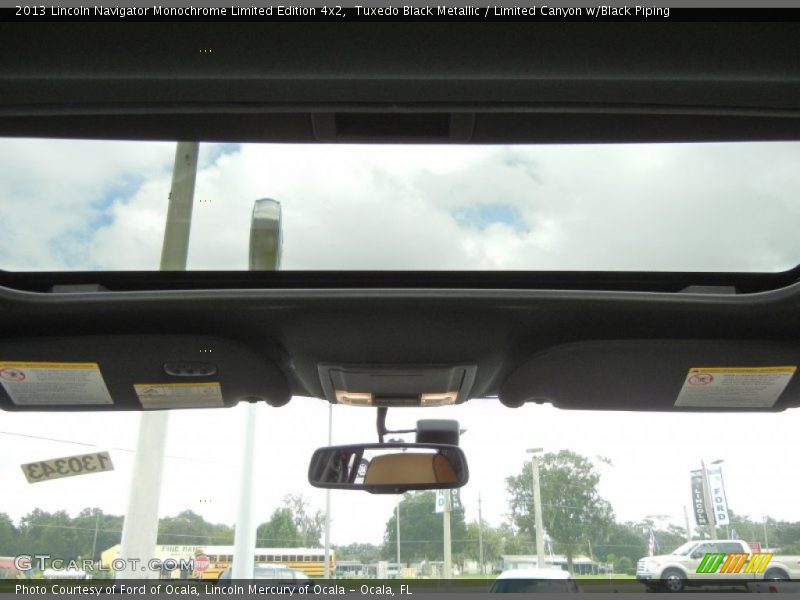 Tuxedo Black Metallic / Limited Canyon w/Black Piping 2013 Lincoln Navigator Monochrome Limited Edition 4x2