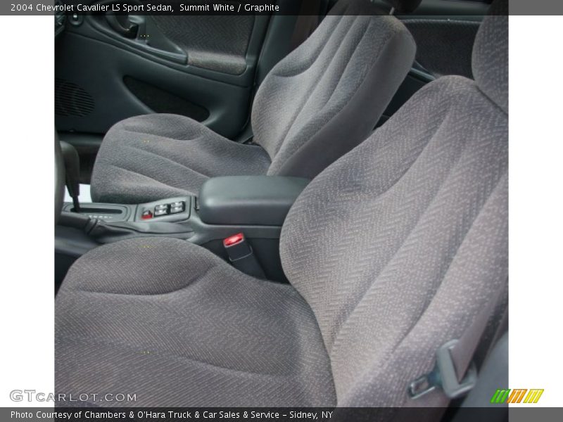 Summit White / Graphite 2004 Chevrolet Cavalier LS Sport Sedan