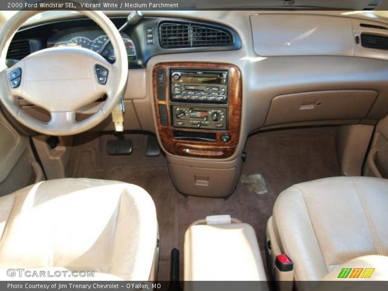 Vibrant White / Medium Parchment 2000 Ford Windstar SEL