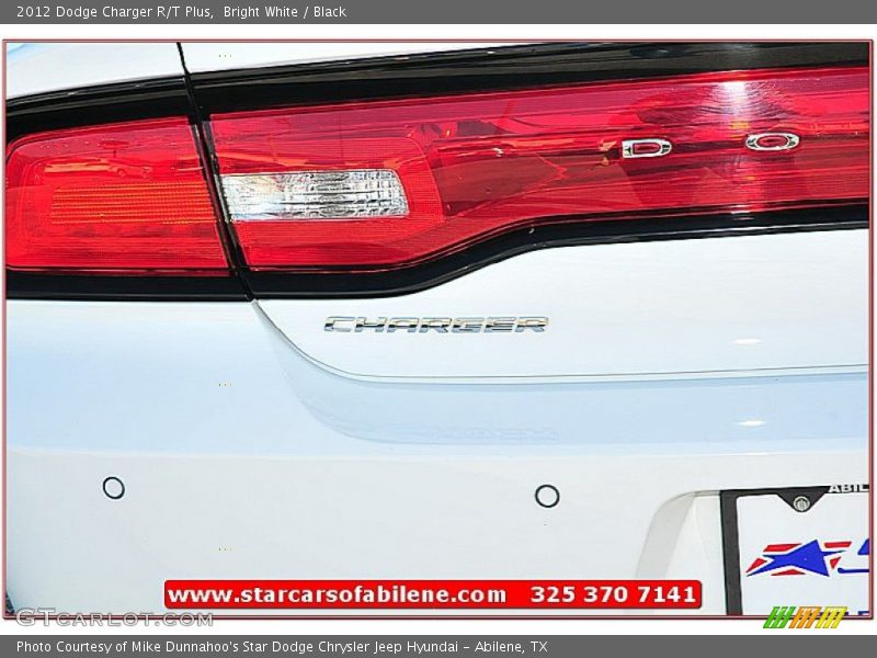 Bright White / Black 2012 Dodge Charger R/T Plus