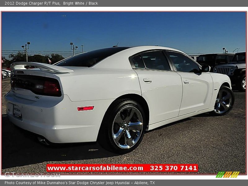 Bright White / Black 2012 Dodge Charger R/T Plus