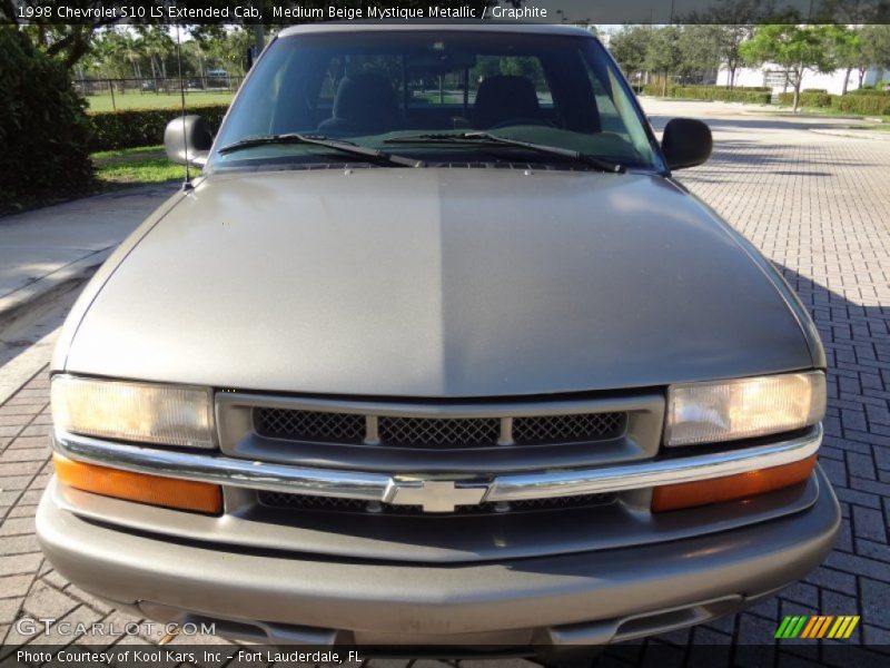Medium Beige Mystique Metallic / Graphite 1998 Chevrolet S10 LS Extended Cab