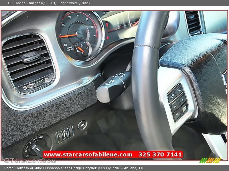 Bright White / Black 2012 Dodge Charger R/T Plus