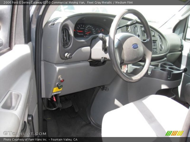 Fleet Gray Metallic / Medium Flint 2006 Ford E Series Cutaway E350 Commercial Moving Van
