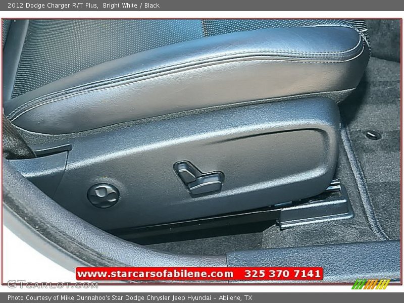 Bright White / Black 2012 Dodge Charger R/T Plus