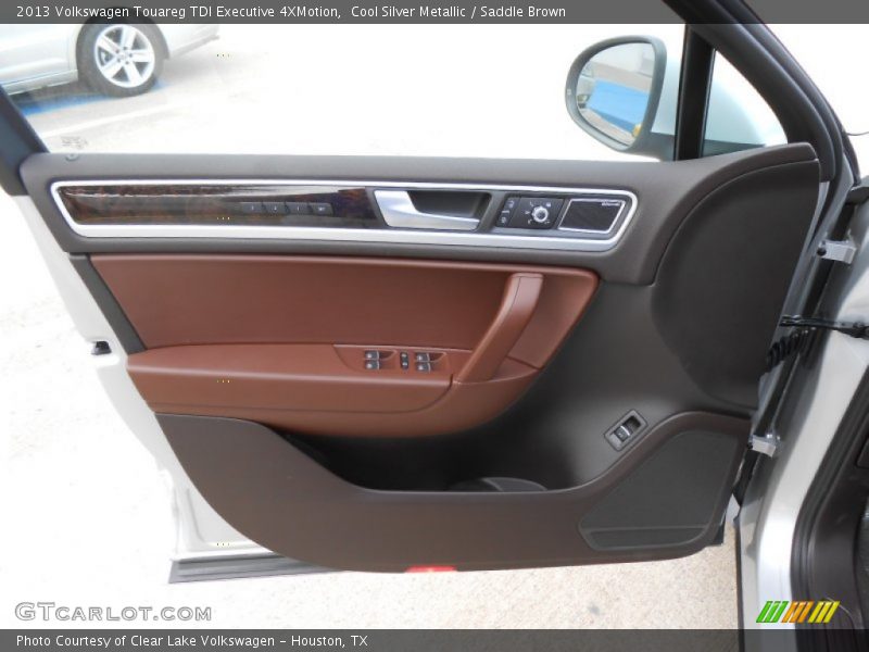 Cool Silver Metallic / Saddle Brown 2013 Volkswagen Touareg TDI Executive 4XMotion